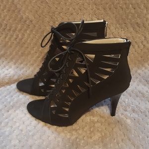 Avon Cushion Walk heels